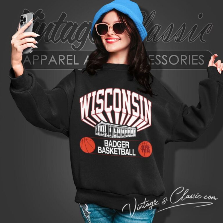 Wisconsin University Badger Basketball Sweatshirt Wisconsin University Badger Basketball Sweatshirt