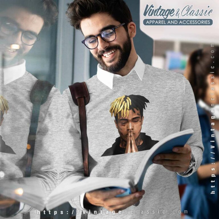 Xxxtentacion Shirt Cool Photo Praying Hands Sweatshirt Xxxtentacion Shirt Cool Photo Praying Hands Sweatshirt