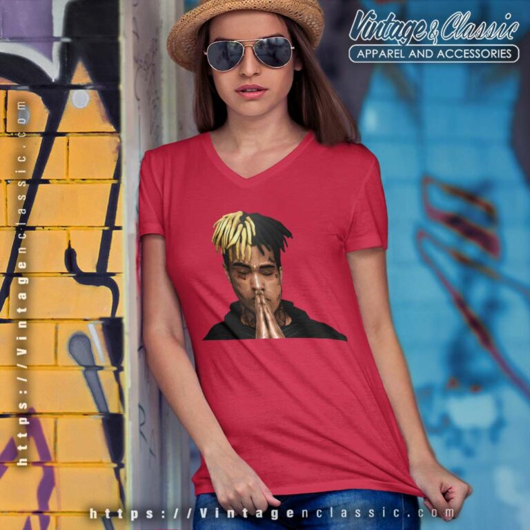 Xxxtentacion Shirt Cool Photo Praying Hands V Neck TShirt Xxxtentacion Shirt Cool Photo Praying Hands V Neck TShirt